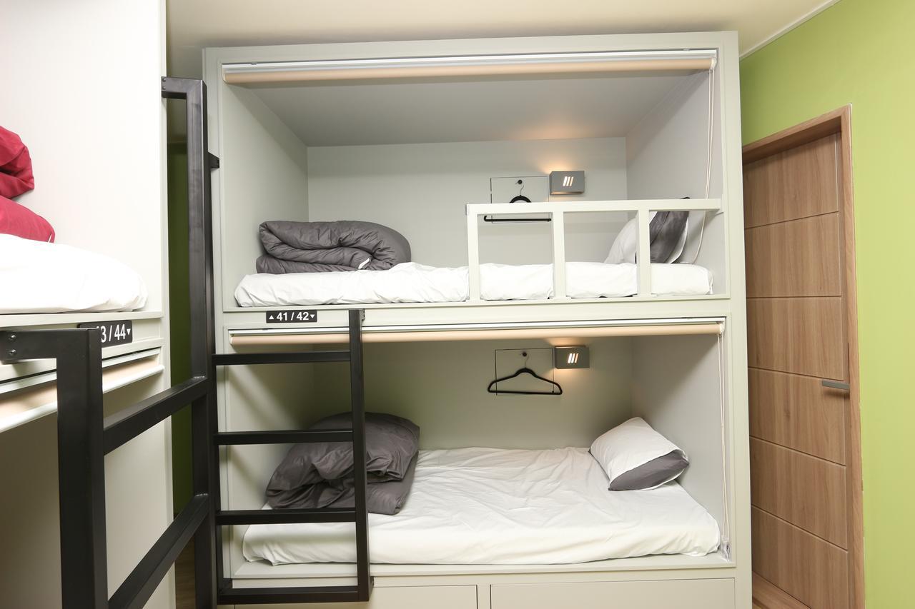 Daegu Midtown Hostel Екстер'єр фото