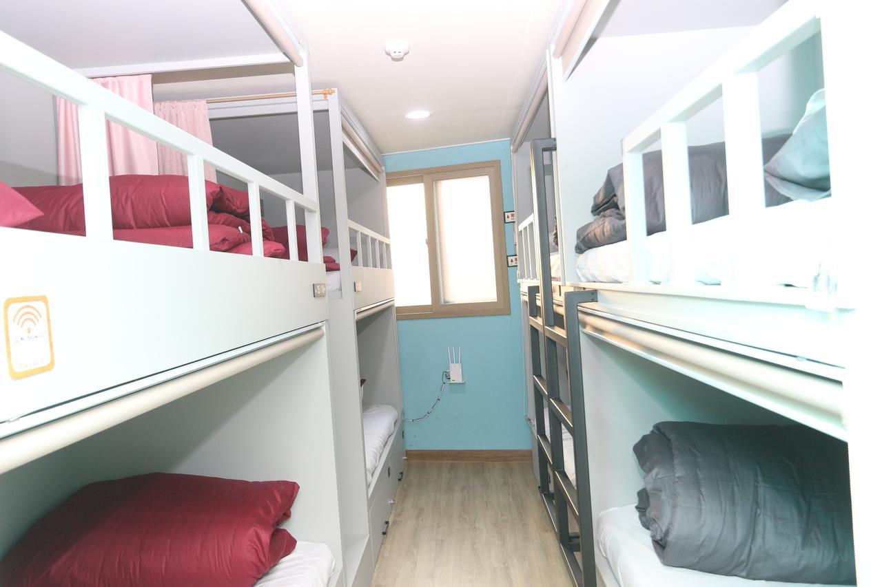 Daegu Midtown Hostel Екстер'єр фото